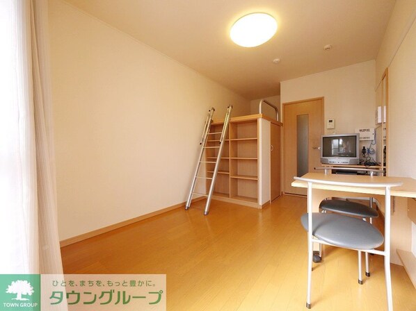 レオパレスフォーレストIIの物件内観写真